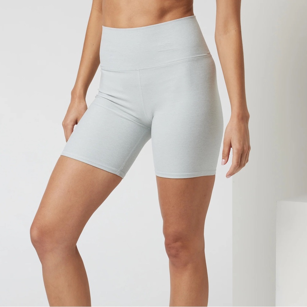 Vuori Clean Elevation Shorty Shorts